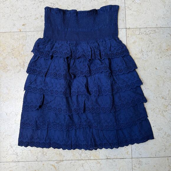 NWT - LA Class - Strapless Dress - Size L - Picture 2 of 10